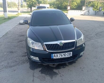 Чорний Шкода Октавія, об'ємом двигуна 1.8 л та пробігом 330 тис. км за 6500 $, фото 1 на Automoto.ua