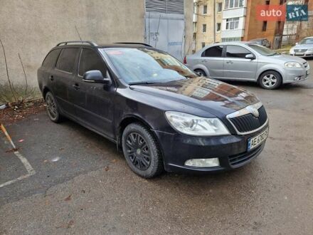 Шкода Октавия 2009 в Хмельницком на Automoto.ua Черный Шкода Октавия, объемом двигателя 1.6 л и пробегом 225 тыс. км за 8299 $, фото 1 на Automoto.ua