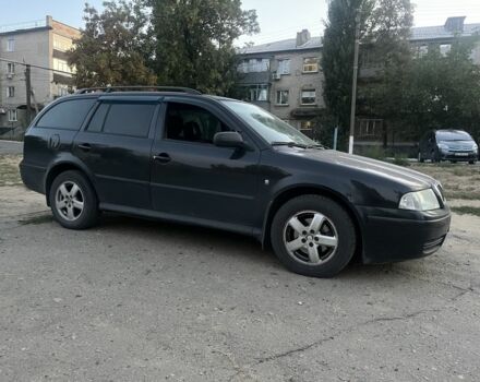 Черный Шкода Октавия, объемом двигателя 1.9 л и пробегом 185 тыс. км за 5500 $, фото 1 на Automoto.ua