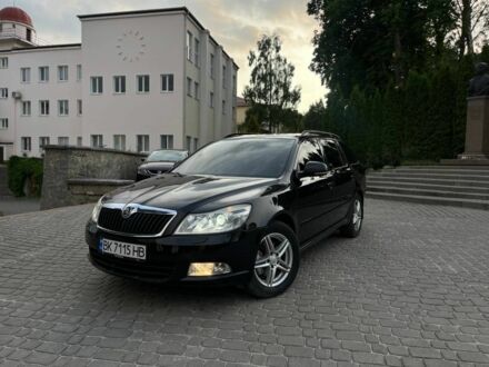 Черный Шкода Октавия, объемом двигателя 2 л и пробегом 271 тыс. км за 7150 $, фото 1 на Automoto.ua