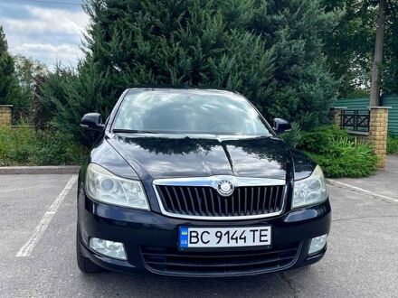 Черный Шкода Октавия, объемом двигателя 1.6 л и пробегом 127 тыс. км за 7600 $, фото 1 на Automoto.ua