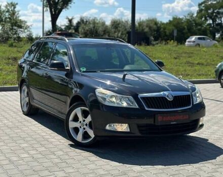 Черный Шкода Октавия, объемом двигателя 1.8 л и пробегом 250 тыс. км за 8300 $, фото 1 на Automoto.ua
