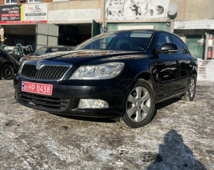 Черный Шкода Октавия, объемом двигателя 1.6 л и пробегом 292 тыс. км за 7499 $, фото 1 на Automoto.ua