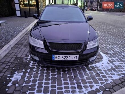 Черный Шкода Октавия, объемом двигателя 1.8 л и пробегом 234 тыс. км за 8000 $, фото 1 на Automoto.ua