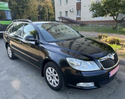 Чорний Шкода Октавія, об'ємом двигуна 1.6 л та пробігом 221 тис. км за 6900 $, фото 1 на Automoto.ua