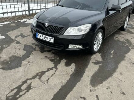 Черный Шкода Октавия, объемом двигателя 1.8 л и пробегом 240 тыс. км за 8900 $, фото 1 на Automoto.ua