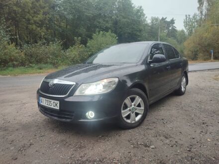 Чорний Шкода Октавія, об'ємом двигуна 1.6 л та пробігом 179 тис. км за 7200 $, фото 1 на Automoto.ua