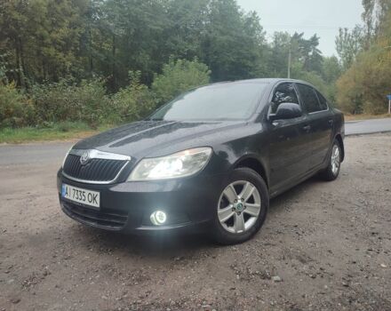 Чорний Шкода Октавія, об'ємом двигуна 1.6 л та пробігом 179 тис. км за 7200 $, фото 1 на Automoto.ua