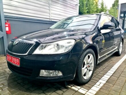 Черный Шкода Октавия, объемом двигателя 0 л и пробегом 221 тыс. км за 7200 $, фото 1 на Automoto.ua