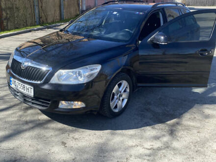 Шкода Октавия 2009 в Житомире на Automoto.ua Черный Шкода Октавия, объемом двигателя 1.39 л и пробегом 254 тыс. км за 6700 $, фото 1 на Automoto.ua