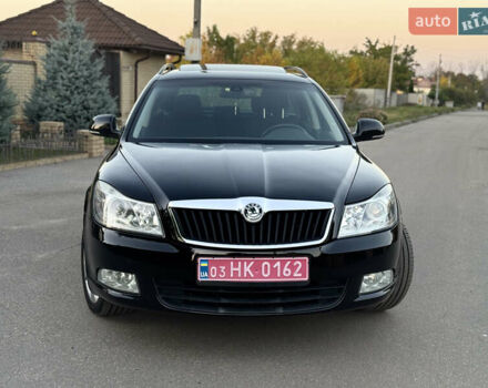 Чорний Шкода Октавія, об'ємом двигуна 1.8 л та пробігом 223 тис. км за 7999 $, фото 1 на Automoto.ua