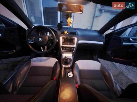 Черный Шкода Октавия, объемом двигателя 2 л и пробегом 247 тыс. км за 9000 $, фото 1 на Automoto.ua