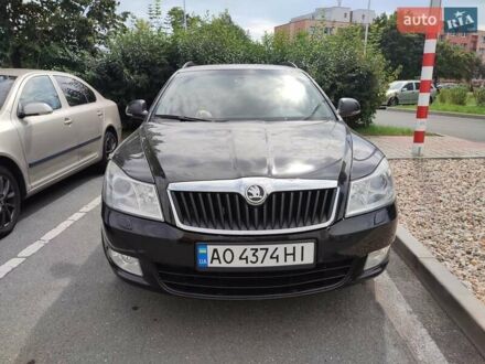 Шкода Октавия 2009 в Ужгороде на Automoto.ua Черный Шкода Октавия, объемом двигателя 1.39 л и пробегом 206 тыс. км за 6600 $, фото 1 на Automoto.ua