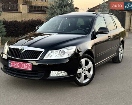 Черный Шкода Октавия, объемом двигателя 1.8 л и пробегом 223 тыс. км за 8700 $, фото 1 на Automoto.ua