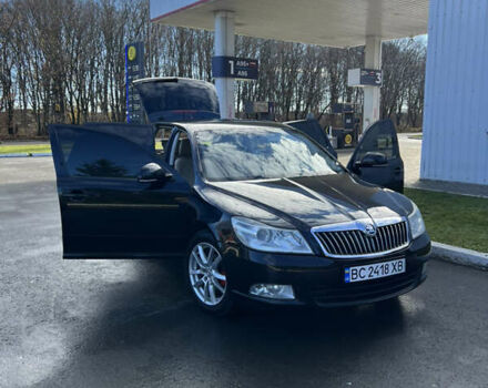 Чорний Шкода Октавія, об'ємом двигуна 1.6 л та пробігом 276 тис. км за 8150 $, фото 1 на Automoto.ua