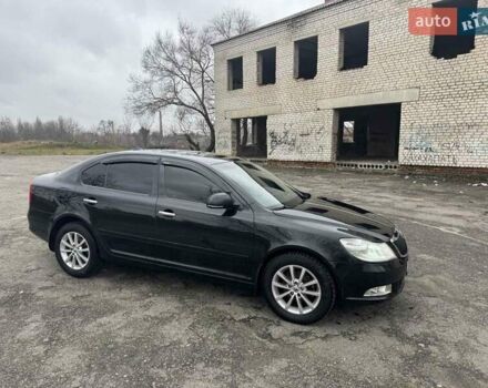 Черный Шкода Октавия, объемом двигателя 1.8 л и пробегом 160 тыс. км за 6700 $, фото 1 на Automoto.ua