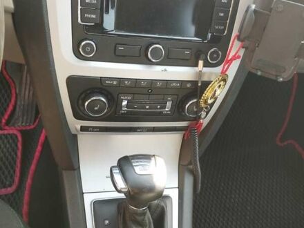 Черный Шкода Октавия, объемом двигателя 2.01 л и пробегом 269 тыс. км за 9700 $, фото 1 на Automoto.ua