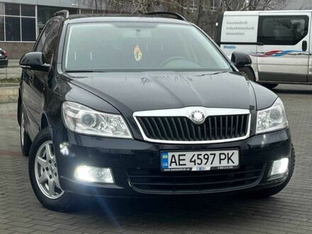 Черный Шкода Октавия, объемом двигателя 1.8 л и пробегом 188 тыс. км за 9200 $, фото 1 на Automoto.ua
