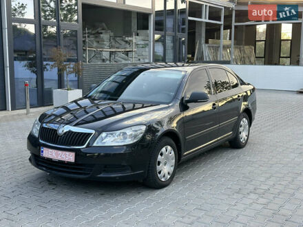 Шкода Октавія 2010 у Рівному на Automoto.ua Чорний Шкода Октавія, об'ємом двигуна 1.6 л та пробігом 178 тис. км за 7800 $, фото 1 на Automoto.ua