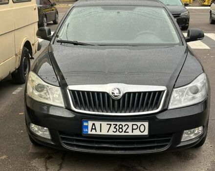 Шкода Октавия 2010 в Иванкове на Automoto.ua Черный Шкода Октавия, объемом двигателя 1.6 л и пробегом 246 тыс. км за 6500 $, фото 1 на Automoto.ua