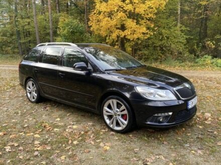 Чорний Шкода Октавія, об'ємом двигуна 2 л та пробігом 250 тис. км за 2800 $, фото 1 на Automoto.ua