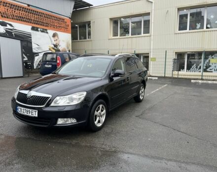 Чорний Шкода Октавія, об'ємом двигуна 1.6 л та пробігом 315 тис. км за 7200 $, фото 1 на Automoto.ua