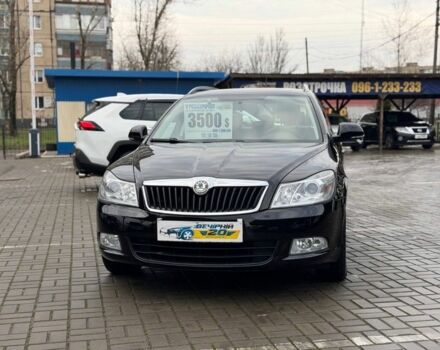 Черный Шкода Октавия, объемом двигателя 0 л и пробегом 229 тыс. км за 7750 $, фото 1 на Automoto.ua