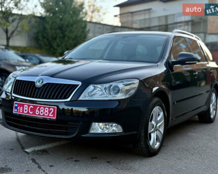 Черный Шкода Октавия, объемом двигателя 1.4 л и пробегом 176 тыс. км за 5999 $, фото 1 на Automoto.ua