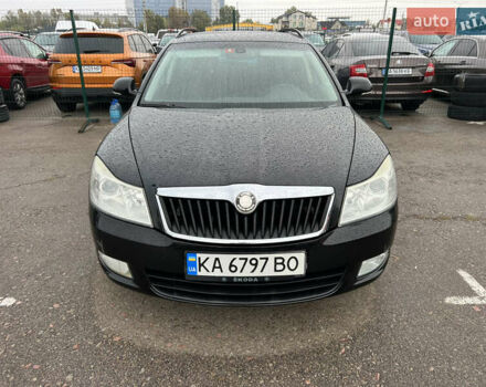Черный Шкода Октавия, объемом двигателя 1.8 л и пробегом 202 тыс. км за 6999 $, фото 1 на Automoto.ua