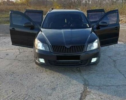 Шкода Октавия 2010 в Ровно на Automoto.ua Черный Шкода Октавия, объемом двигателя 1.99 л и пробегом 366 тыс. км за 7500 $, фото 1 на Automoto.ua