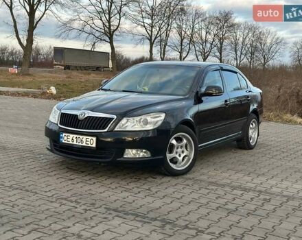 Черный Шкода Октавия, объемом двигателя 1.6 л и пробегом 320 тыс. км за 7300 $, фото 1 на Automoto.ua