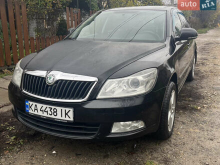 Черный Шкода Октавия, объемом двигателя 1.8 л и пробегом 205 тыс. км за 7000 $, фото 1 на Automoto.ua