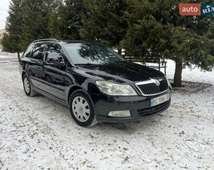 Черный Шкода Октавия, объемом двигателя 1.6 л и пробегом 307 тыс. км за 6900 $, фото 1 на Automoto.ua