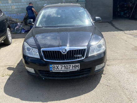 Шкода Октавия 2010 в Шепетовке на Automoto.ua Черный Шкода Октавия, объемом двигателя 1.9 л и пробегом 285 тыс. км за 3800 $, фото 1 на Automoto.ua