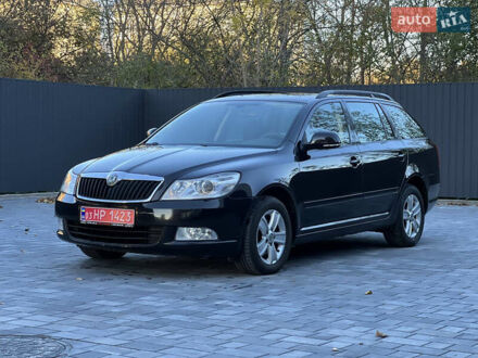 Шкода Октавия 2010 в Вознесенске на Automoto.ua Черный Шкода Октавия, объемом двигателя 1.4 л и пробегом 161 тыс. км за 7500 $, фото 1 на Automoto.ua