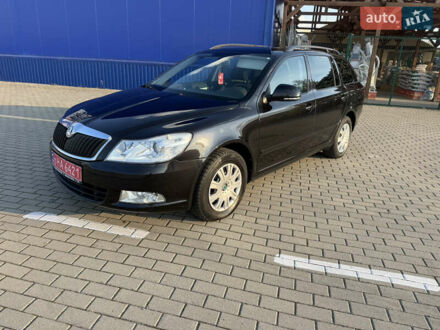 Шкода Октавия 2010 в Нововолынск на Automoto.ua Черный Шкода Октавия, объемом двигателя 1.6 л и пробегом 266 тыс. км за 7150 $, фото 1 на Automoto.ua