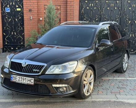 Чорний Шкода Октавія, об'ємом двигуна 2 л та пробігом 230 тис. км за 8500 $, фото 1 на Automoto.ua