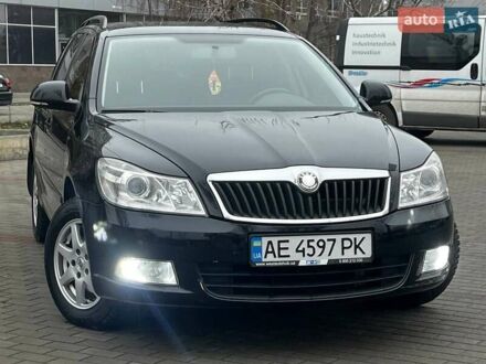 Черный Шкода Октавия, объемом двигателя 1.8 л и пробегом 188 тыс. км за 9200 $, фото 1 на Automoto.ua