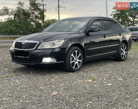 Чорний Шкода Октавія, об'ємом двигуна 1.6 л та пробігом 261 тис. км за 7500 $, фото 1 на Automoto.ua