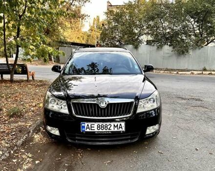 Черный Шкода Октавия, объемом двигателя 1.39 л и пробегом 216 тыс. км за 8250 $, фото 1 на Automoto.ua
