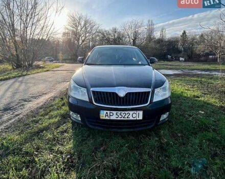 Черный Шкода Октавия, объемом двигателя 1.8 л и пробегом 328 тыс. км за 6500 $, фото 1 на Automoto.ua