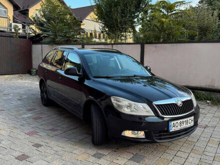 Шкода Октавія 2010 у Мукачеве на Automoto.ua Чорний Шкода Октавія, об'ємом двигуна 1.6 л та пробігом 290 тис. км за 6500 $, фото 1 на Automoto.ua