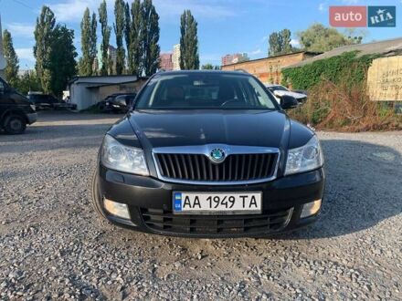 Чорний Шкода Октавія, об'ємом двигуна 1.2 л та пробігом 210 тис. км за 7500 $, фото 1 на Automoto.ua