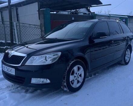 Черный Шкода Октавия, объемом двигателя 1.2 л и пробегом 260 тыс. км за 6200 $, фото 1 на Automoto.ua