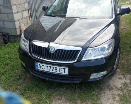 Черный Шкода Октавия, объемом двигателя 1.2 л и пробегом 130 тыс. км за 7600 $, фото 1 на Automoto.ua
