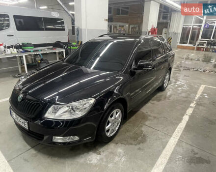 Чорний Шкода Октавія, об'ємом двигуна 1.4 л та пробігом 225 тис. км за 7999 $, фото 1 на Automoto.ua