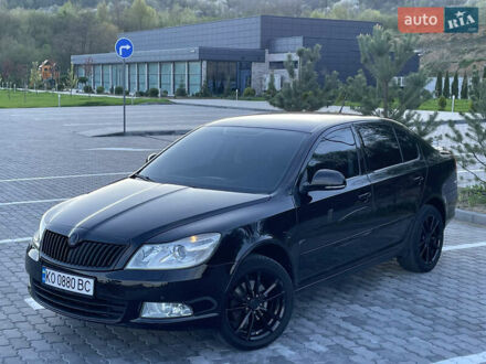 Шкода Октавия 2011 в Сваляве на Automoto.ua Черный Шкода Октавия, объемом двигателя 1.97 л и пробегом 298 тыс. км за 8699 $, фото 1 на Automoto.ua