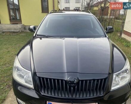 Черный Шкода Октавия, объемом двигателя 1.8 л и пробегом 183 тыс. км за 8500 $, фото 1 на Automoto.ua
