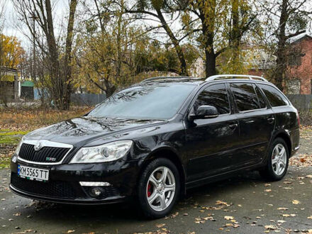 Черный Шкода Октавия, объемом двигателя 2 л и пробегом 228 тыс. км за 10000 $, фото 1 на Automoto.ua