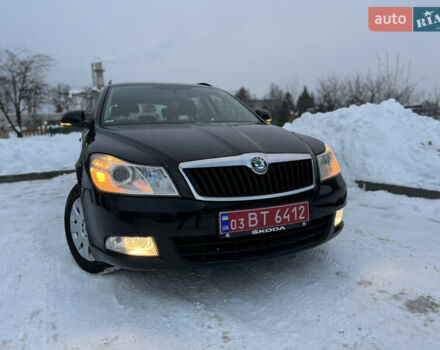 Чорний Шкода Октавія, об'ємом двигуна 1.6 л та пробігом 240 тис. км за 8500 $, фото 1 на Automoto.ua